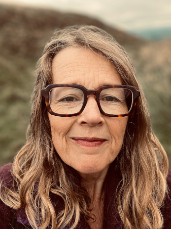 Marnie Collin Headshot